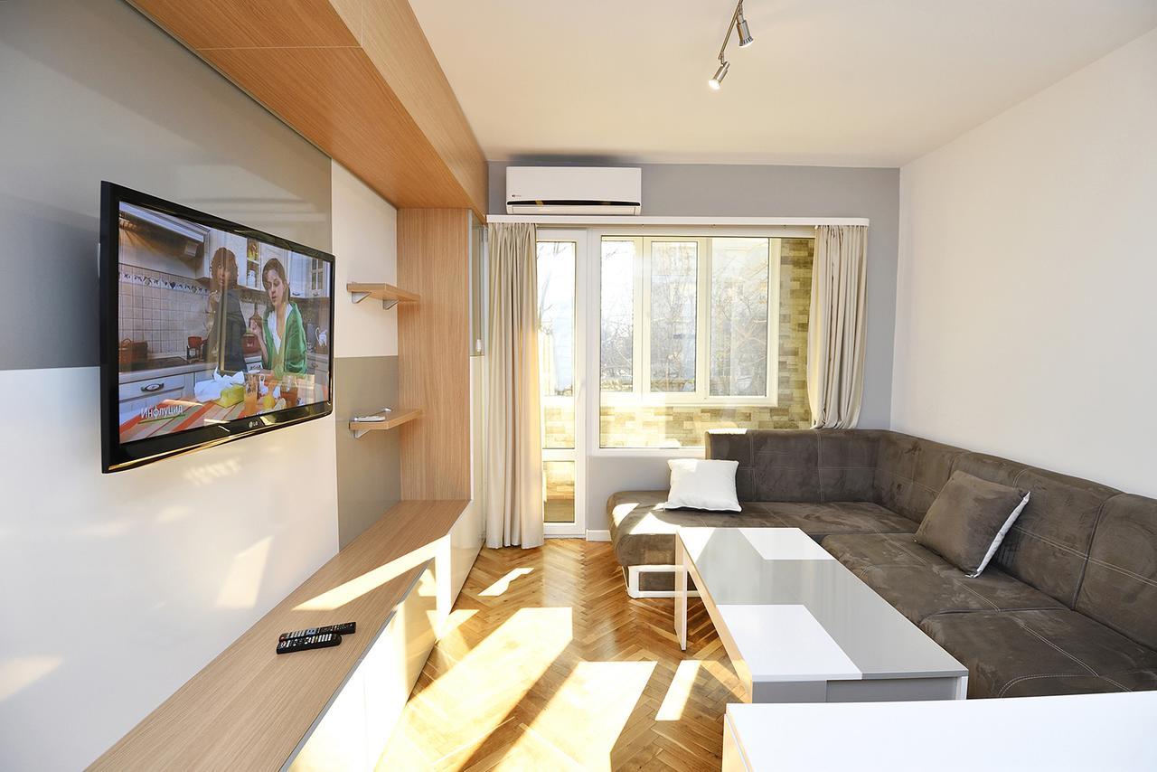 Chaika Apartment Varna Buitenkant foto