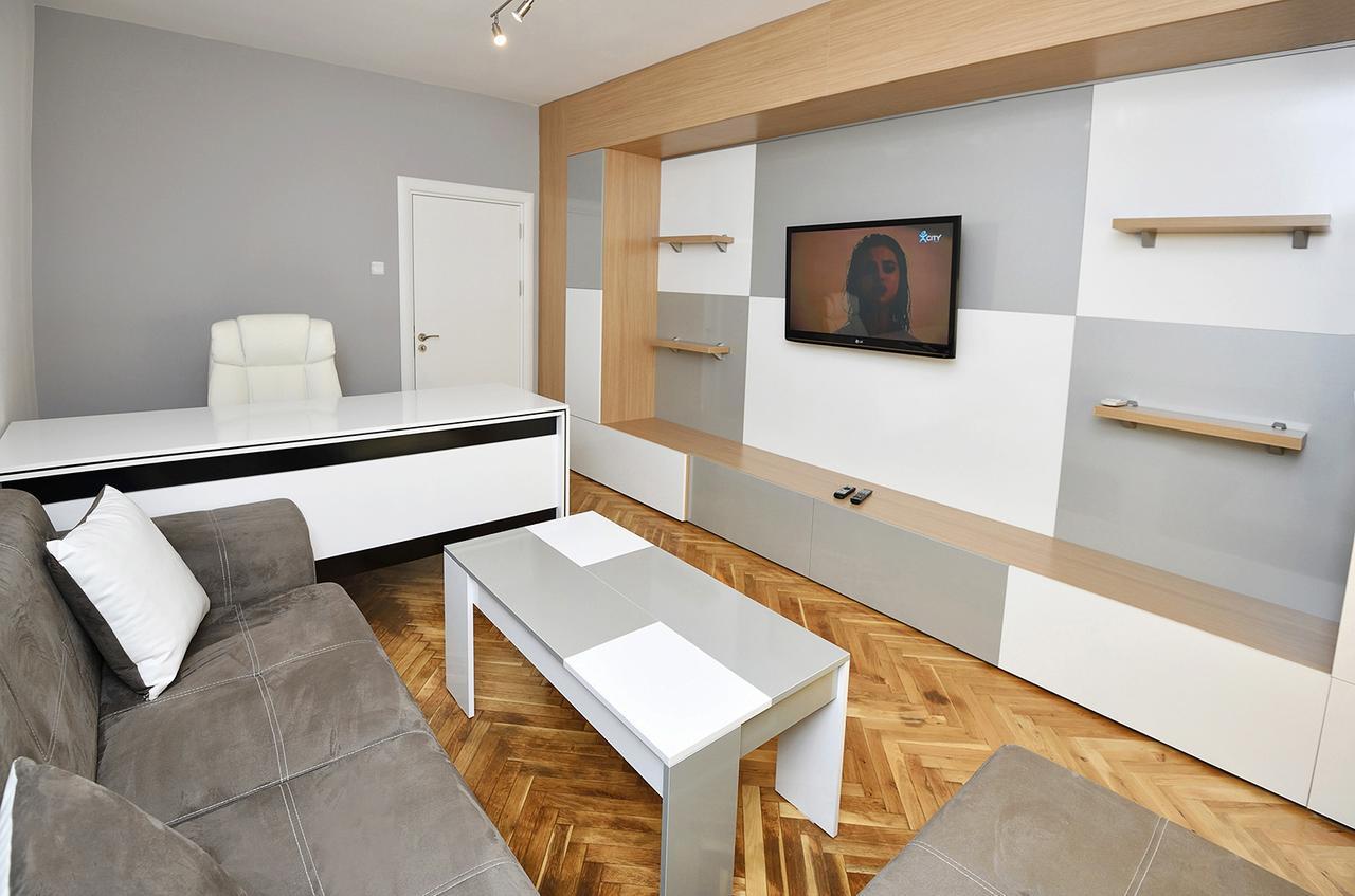 Chaika Apartment Varna Buitenkant foto