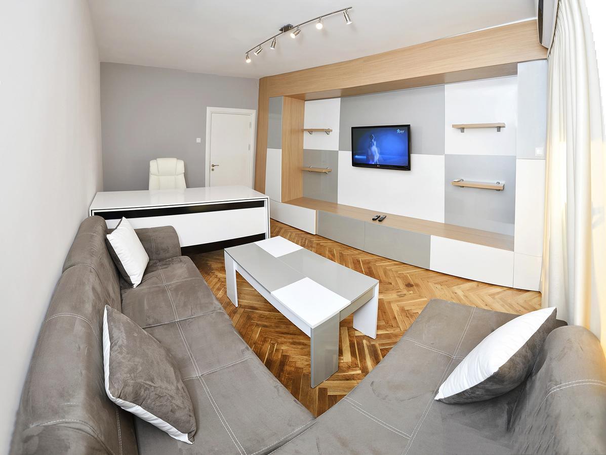 Chaika Apartment Varna Buitenkant foto